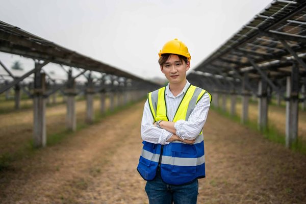 Ombrière photovoltaïque : innovation et croissance solaire